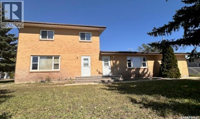 209 3 Avenue East, Kyle, SK S0L 1T0