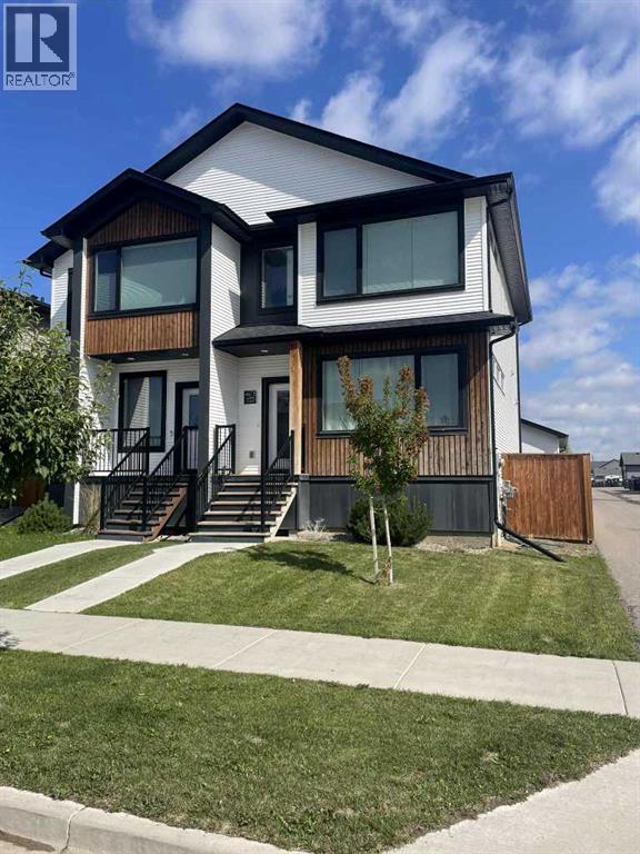 4615 Fairmont Gate S, Lethbridge, AB T1K 8J7