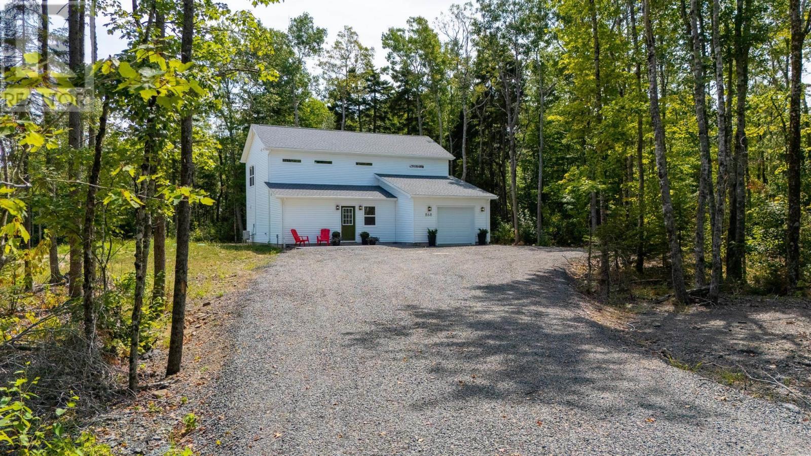 868 Newtonville Rd, Wolfville, NS B4P 2R1