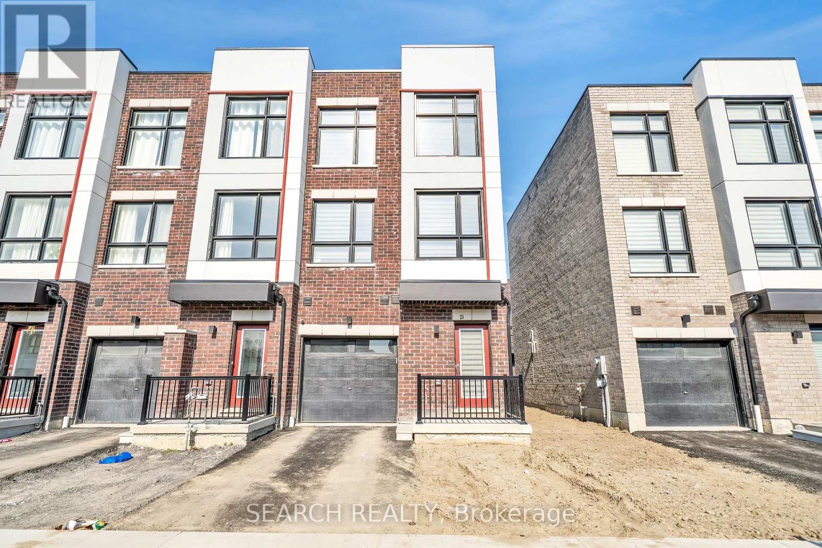 23 Bateson St W, Ajax, ON L1S 7M3
