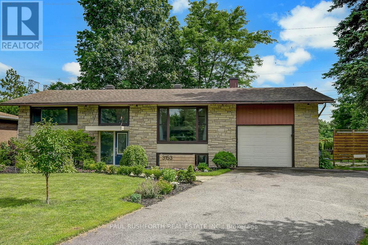 3153 Quesnel Dr S, Ottawa, ON K1V 7E7
