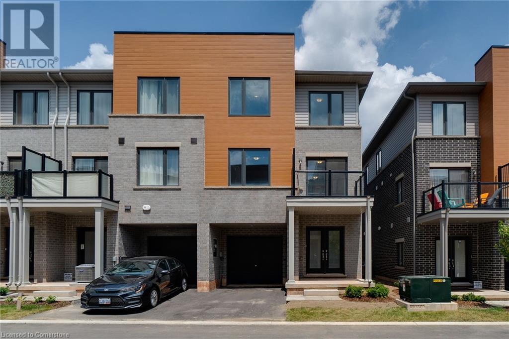 68 Dryden Ln, Hamilton, ON L8H 0B6