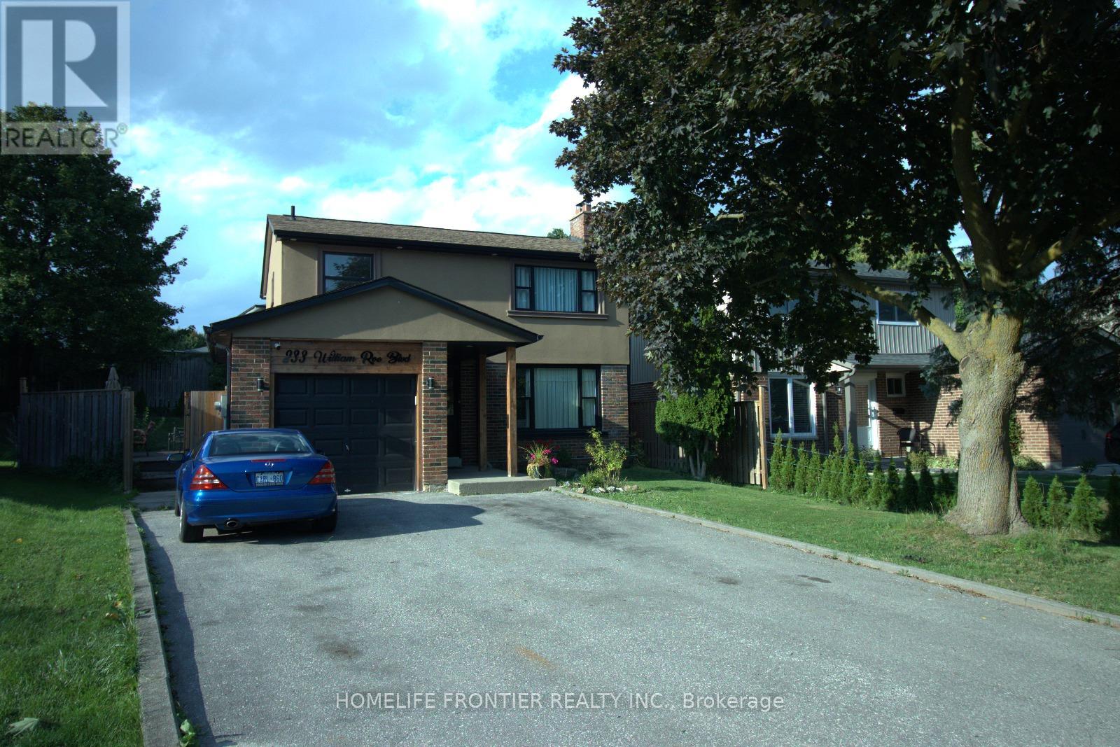 233 William Roe Blvd, Newmarket, ON L3Y 1B4