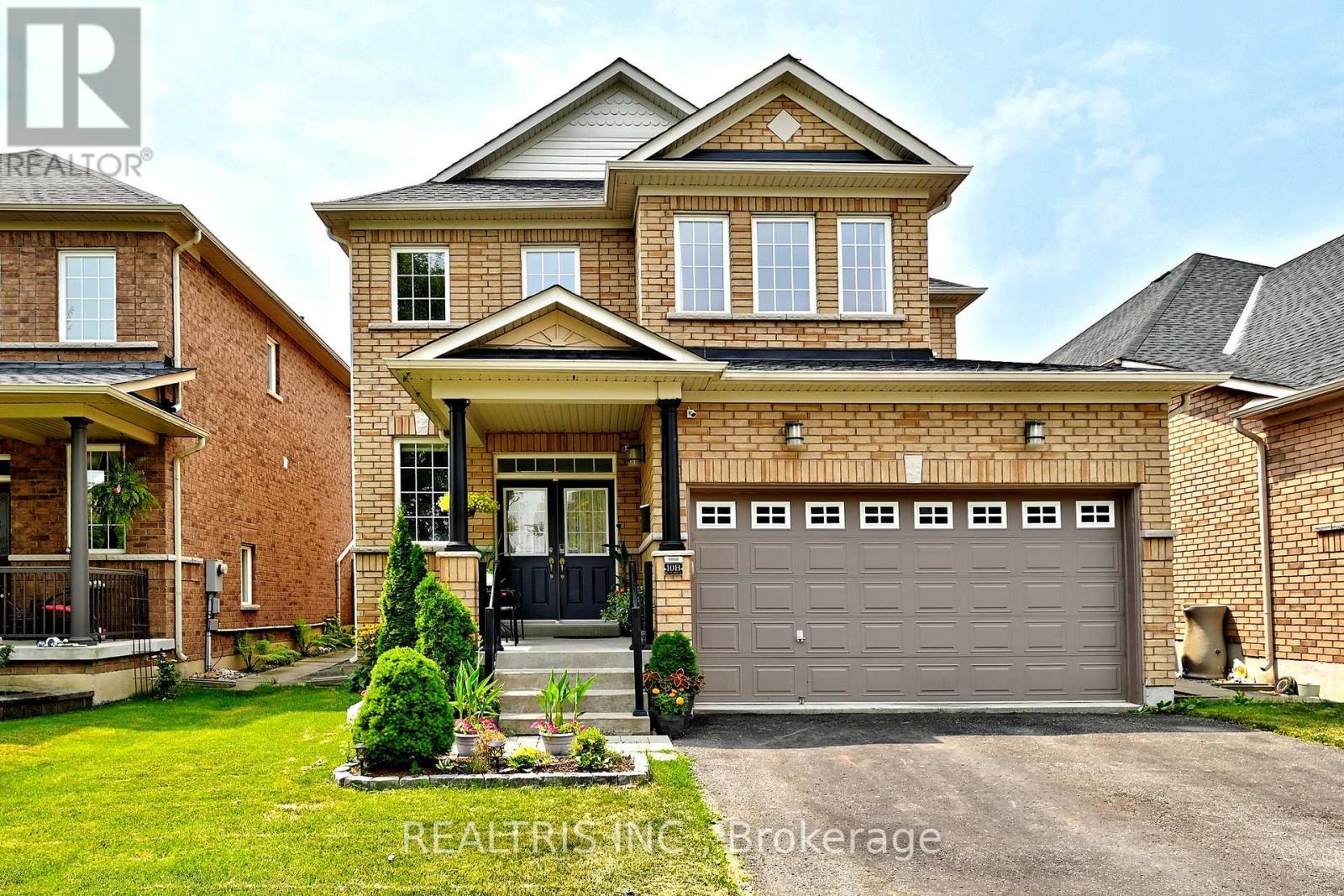 10 Hunt St #b, Clarington, ON L1C 0A4
