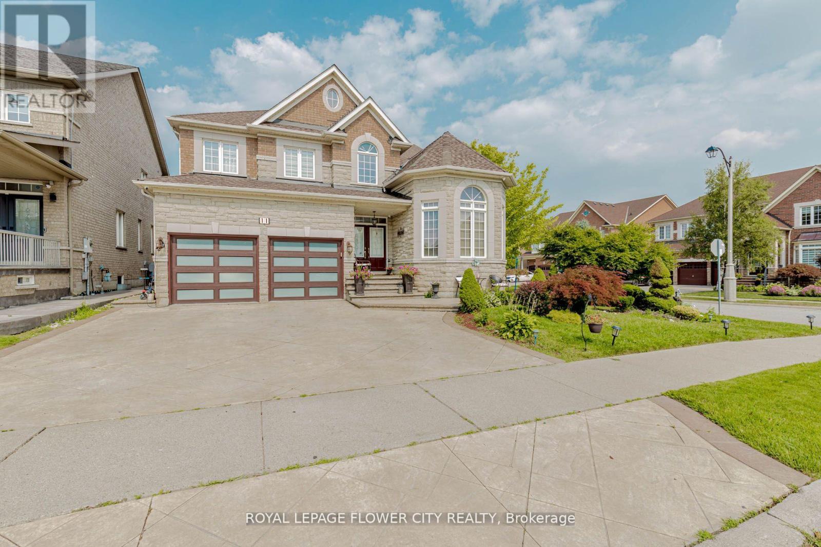 11 Vintonridge Dr, Brampton, ON L6P 2T9