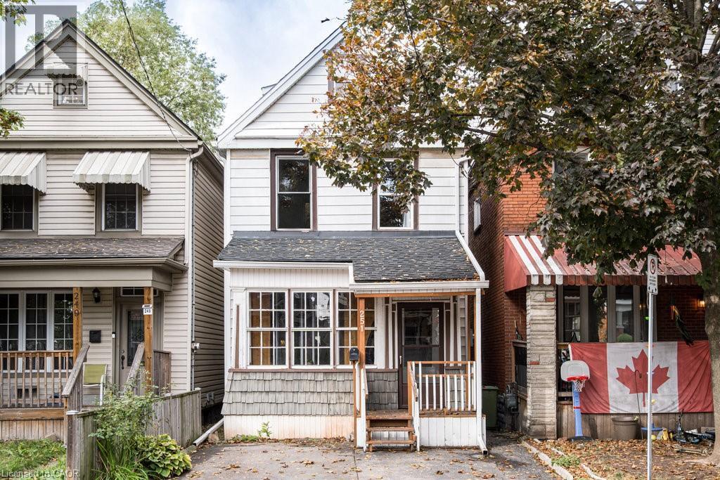 251 Balmoral Ave N, Hamilton, ON L8L 7S3