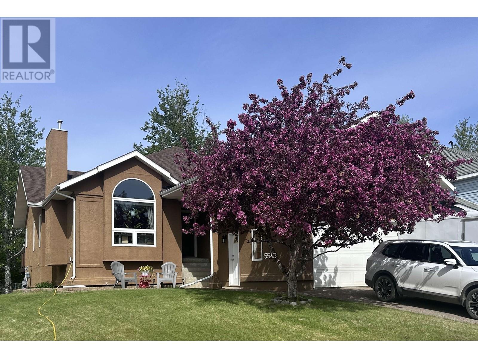 5543 Maxhamish Cres, Fort Nelson, BC V0C 1R0
