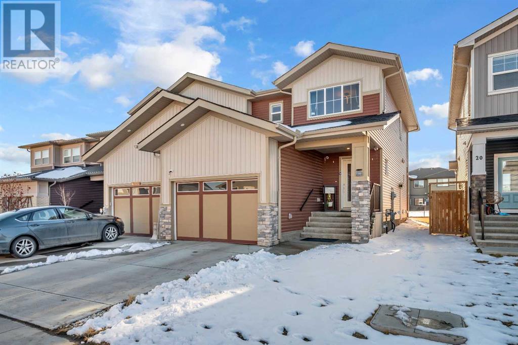 16 Midtown Close SW, Airdrie, AB T4B 5G9
