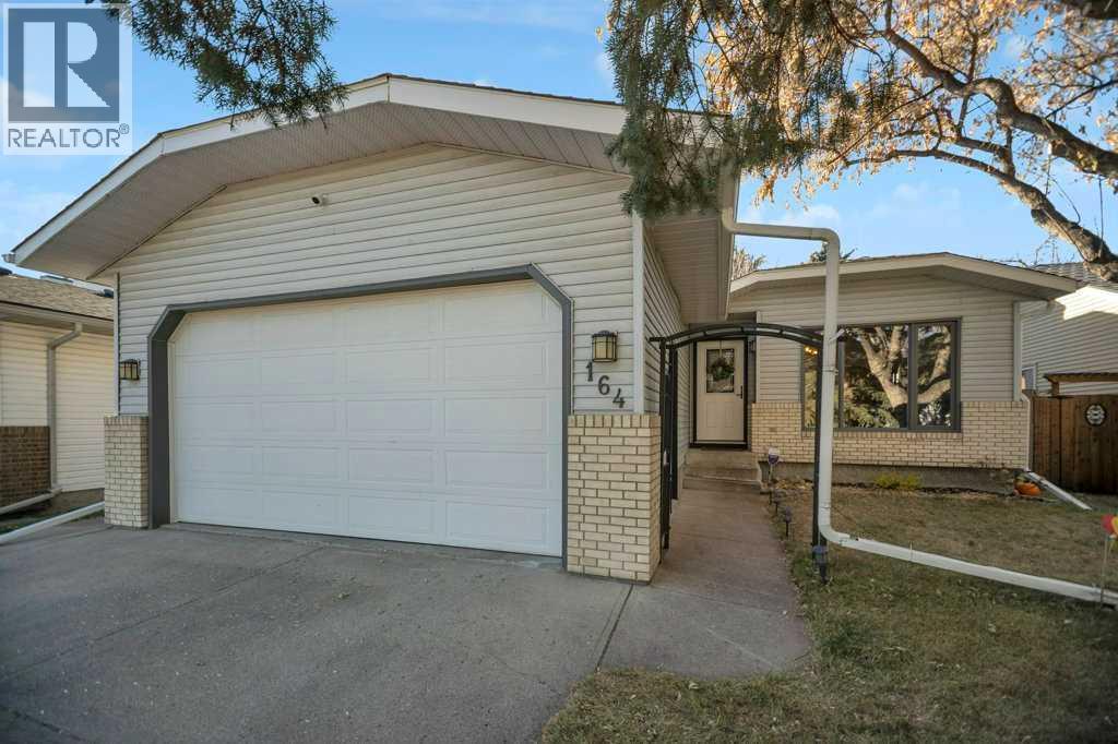 164 Mckerrell Cres SE, Calgary, AB T2Z 1M9