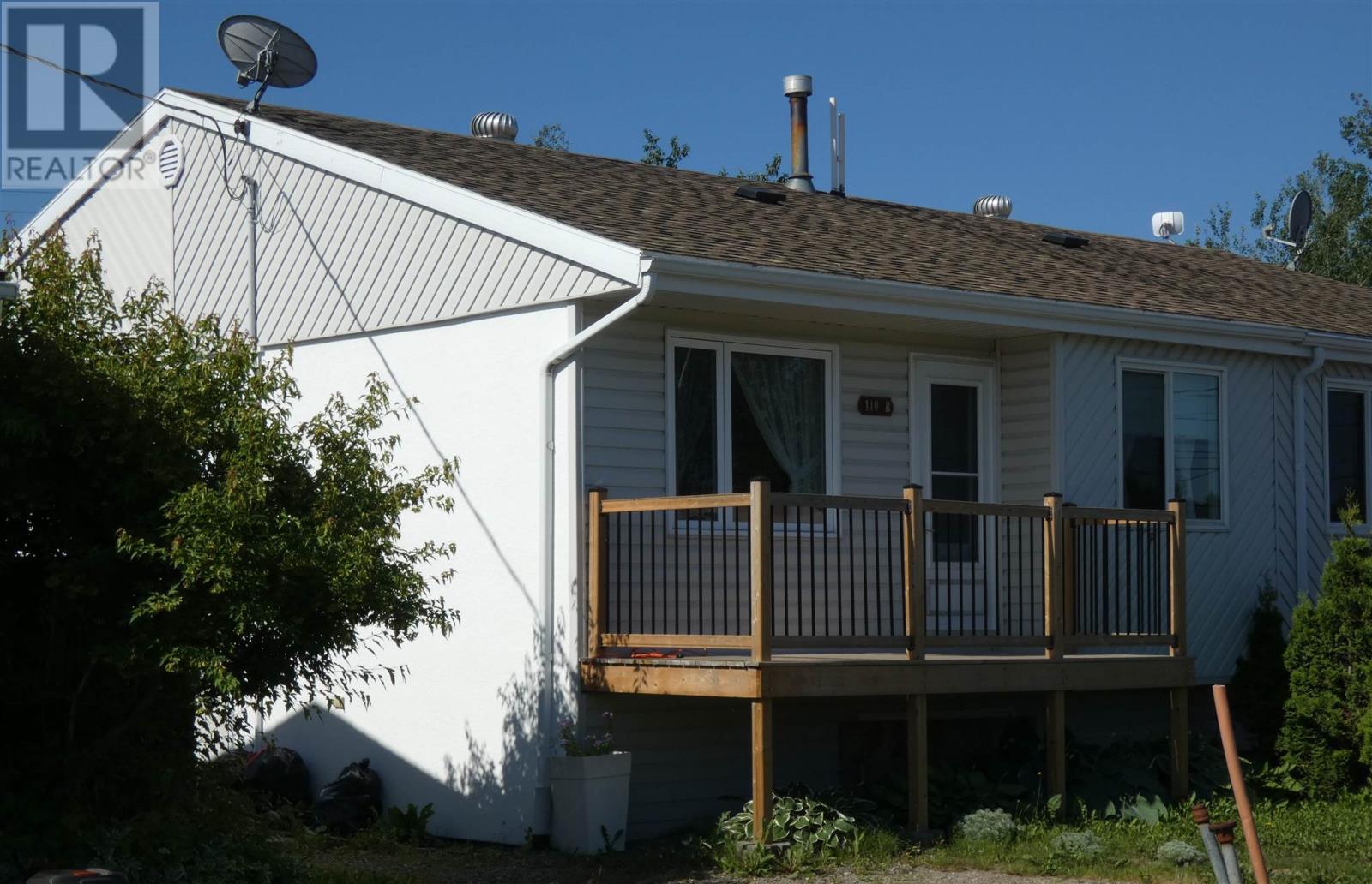 140 Centennial #b, Longlac, ON P0T 2A0