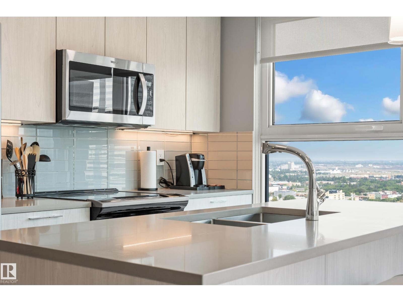 10180 103 Street Northwest #2303, Edmonton, AB T5J 0L1