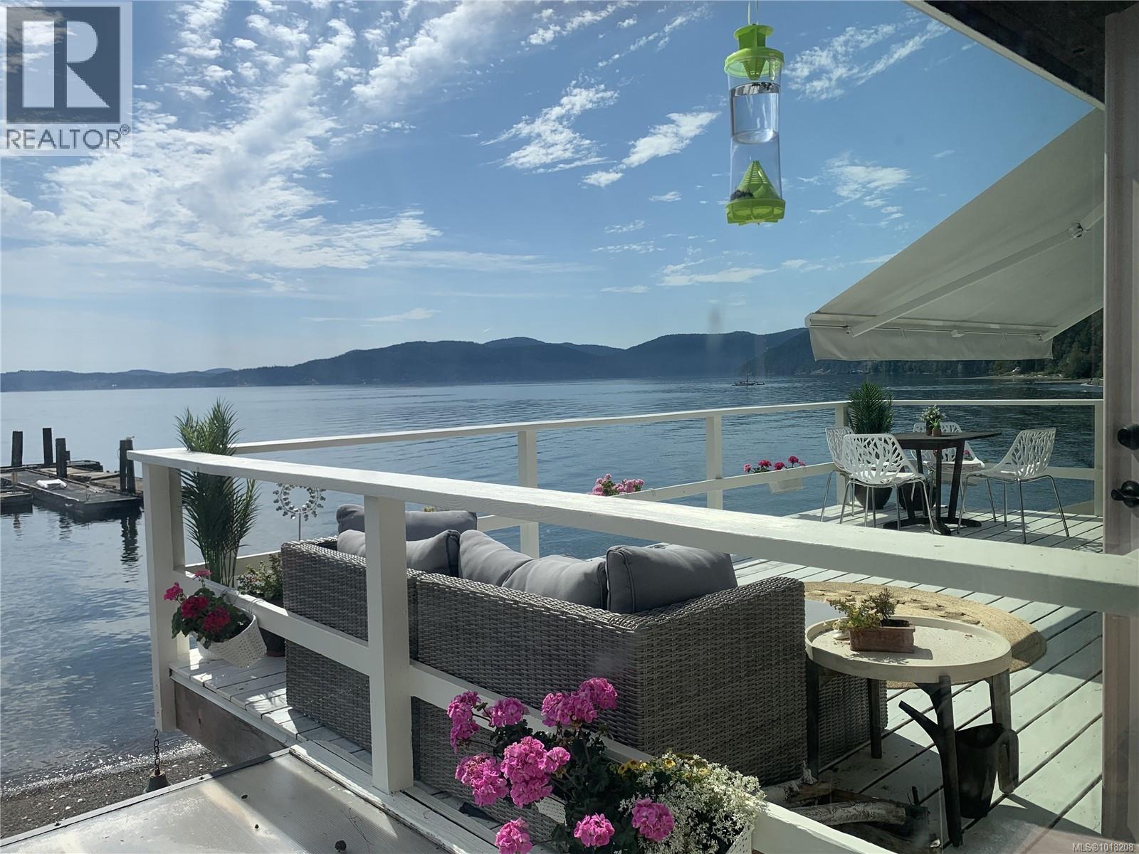 1723 Sandy Beach Rd Unit 12 Rd, Mill Bay, BC V0R 2P4