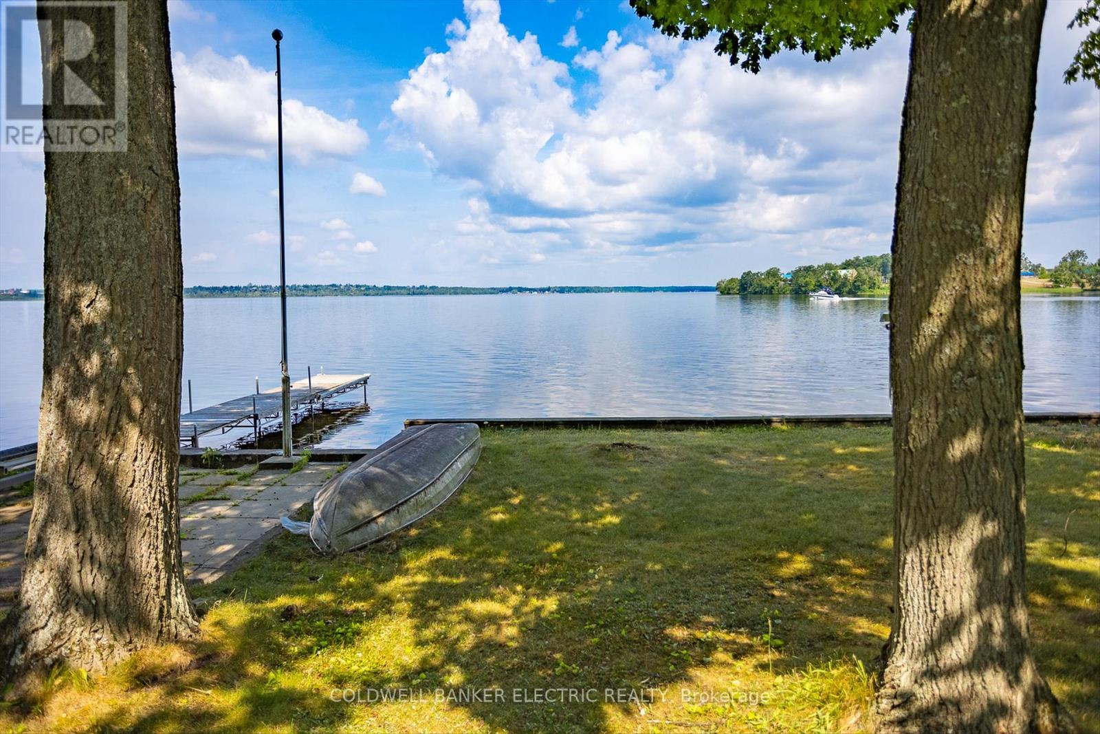 318 Fothergill Isle, Selwyn, ON K9J 6X2