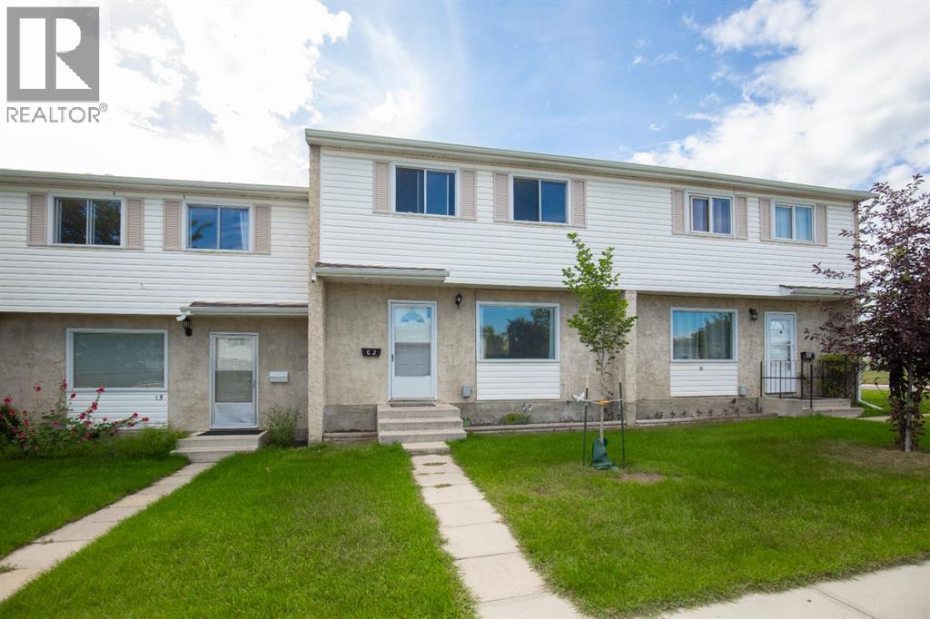 35 Nash Street #c2, Red Deer, AB T4P 1X9