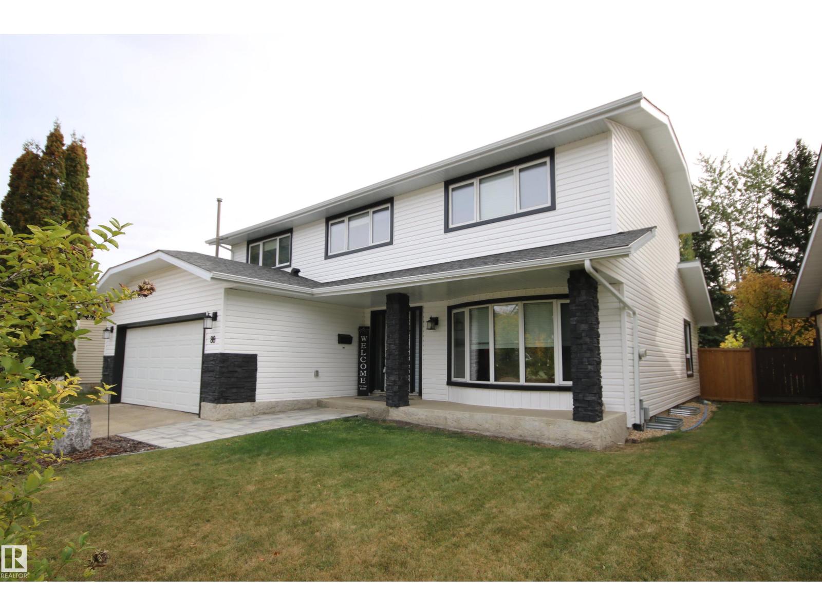 88 Wahstao Cr NW, Edmonton, AB T5T 2W8