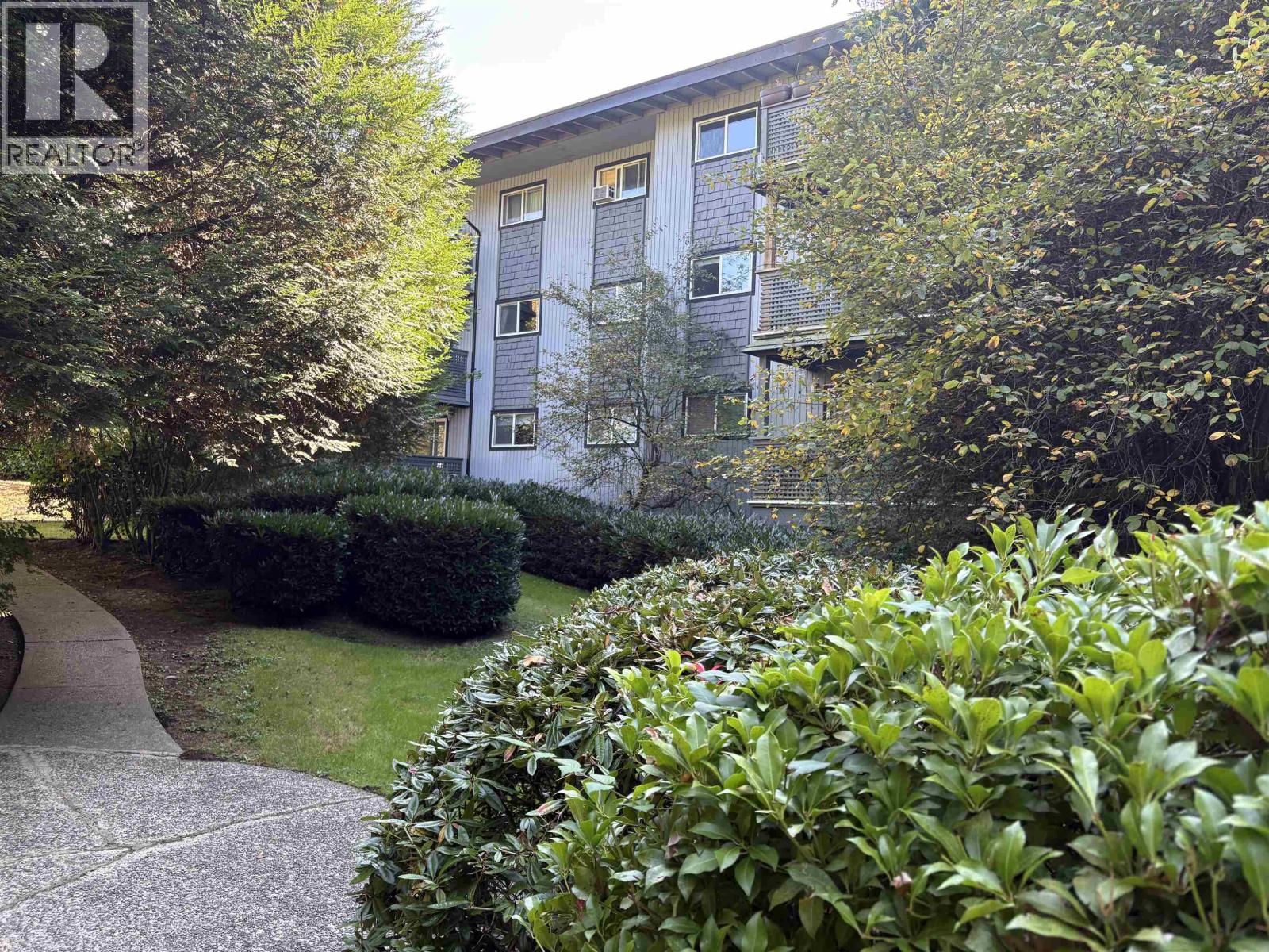 200 Westhill Place Unit 108, Port Moody, BC V3H 1V2