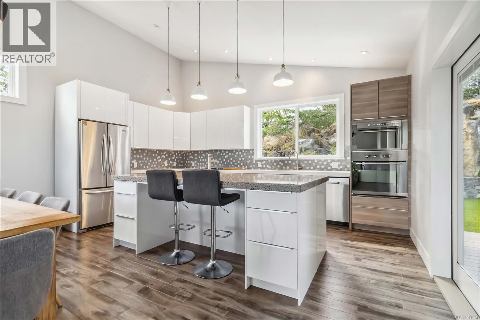 936 Aqua Crt Ct, Langford, BC V9B 0N3