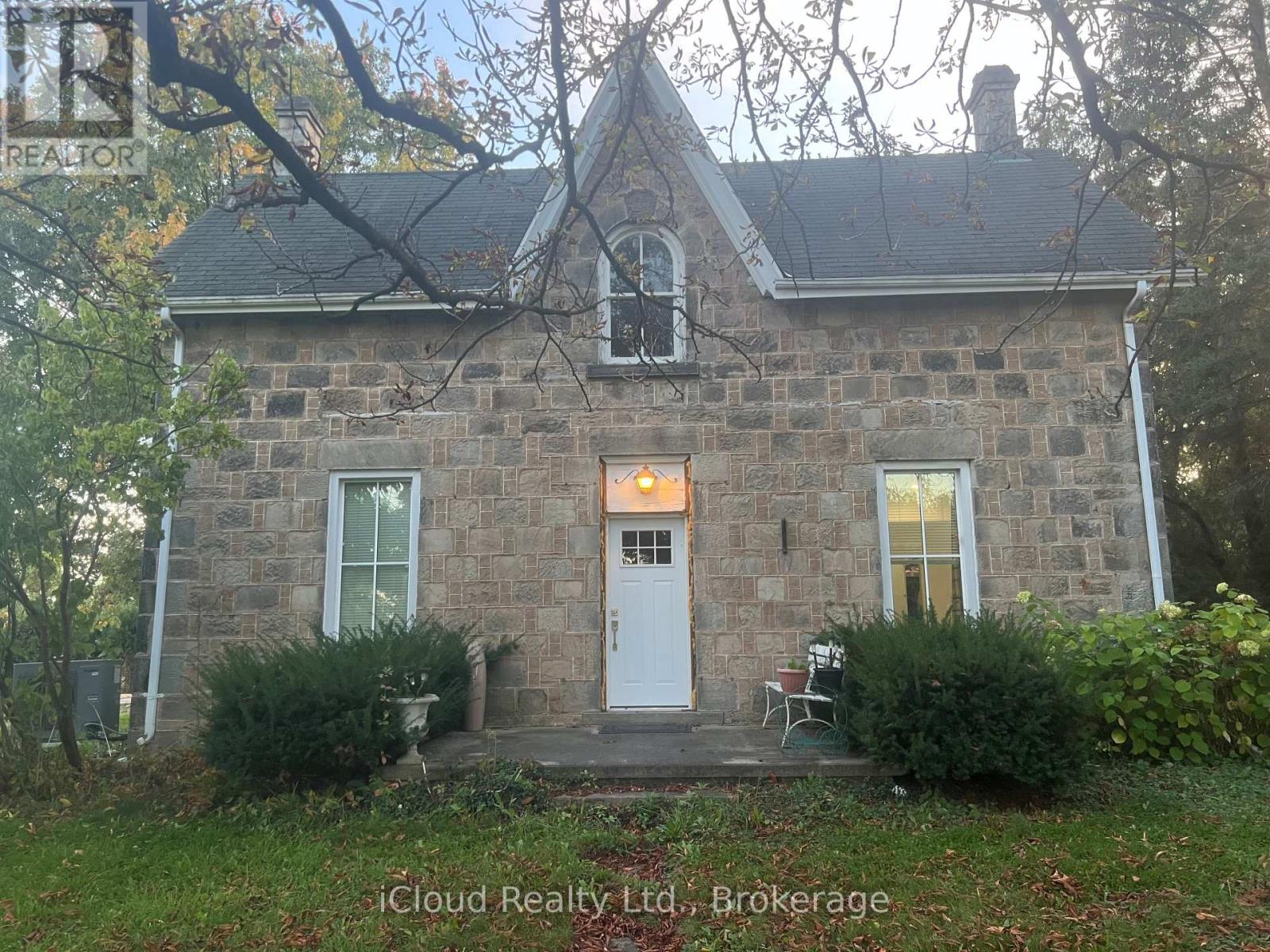 7404 Tremaine Rd, Milton, ON L9E 1A9