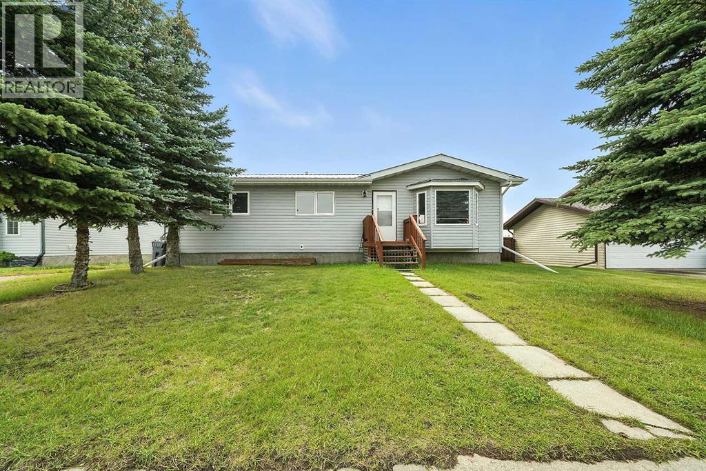 55 Avenue Unit 5223, Eckville, AB T0M 0X0
