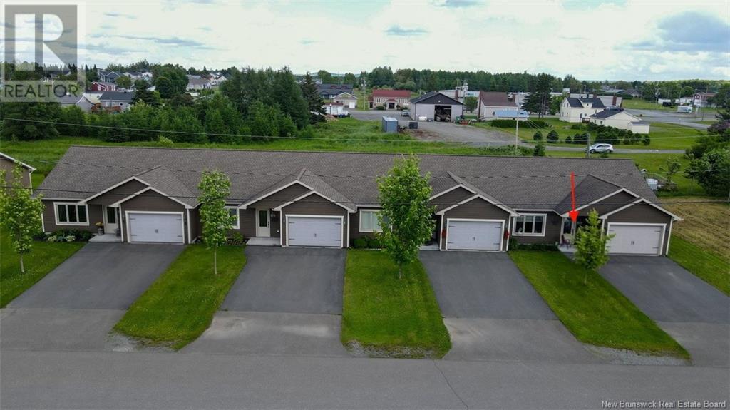 63 Beaulieu St, Saint-Quentin, NB E8A 1B5