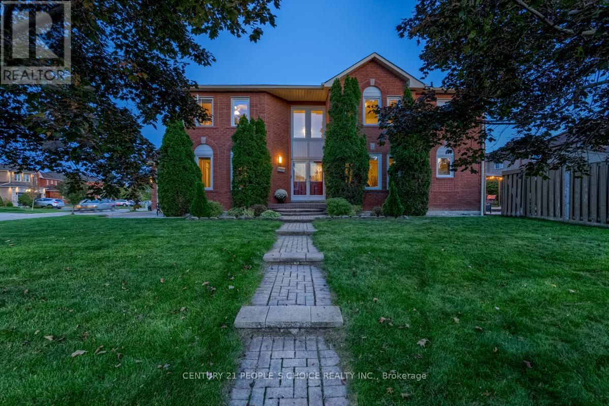 5374 Fallingbrook Dr, Mississauga, ON L5V 1P6