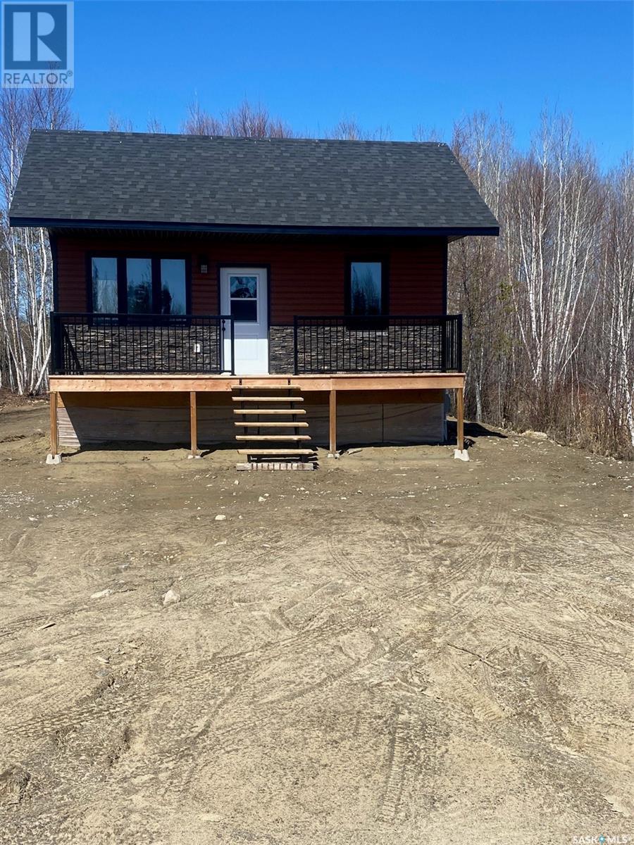127 Wally Hunt Dr, La Ronge, SK S0J 1L0