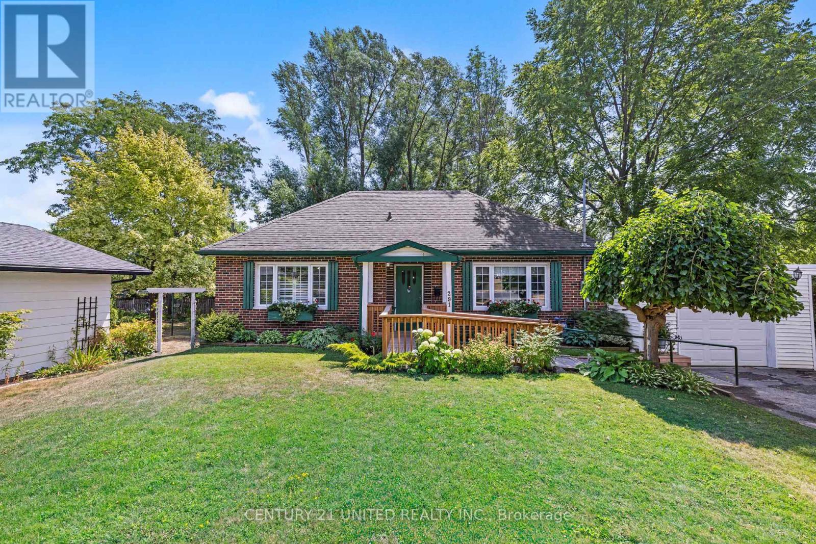 291 Sunset Blvd, Peterborough, ON K9H 5L2