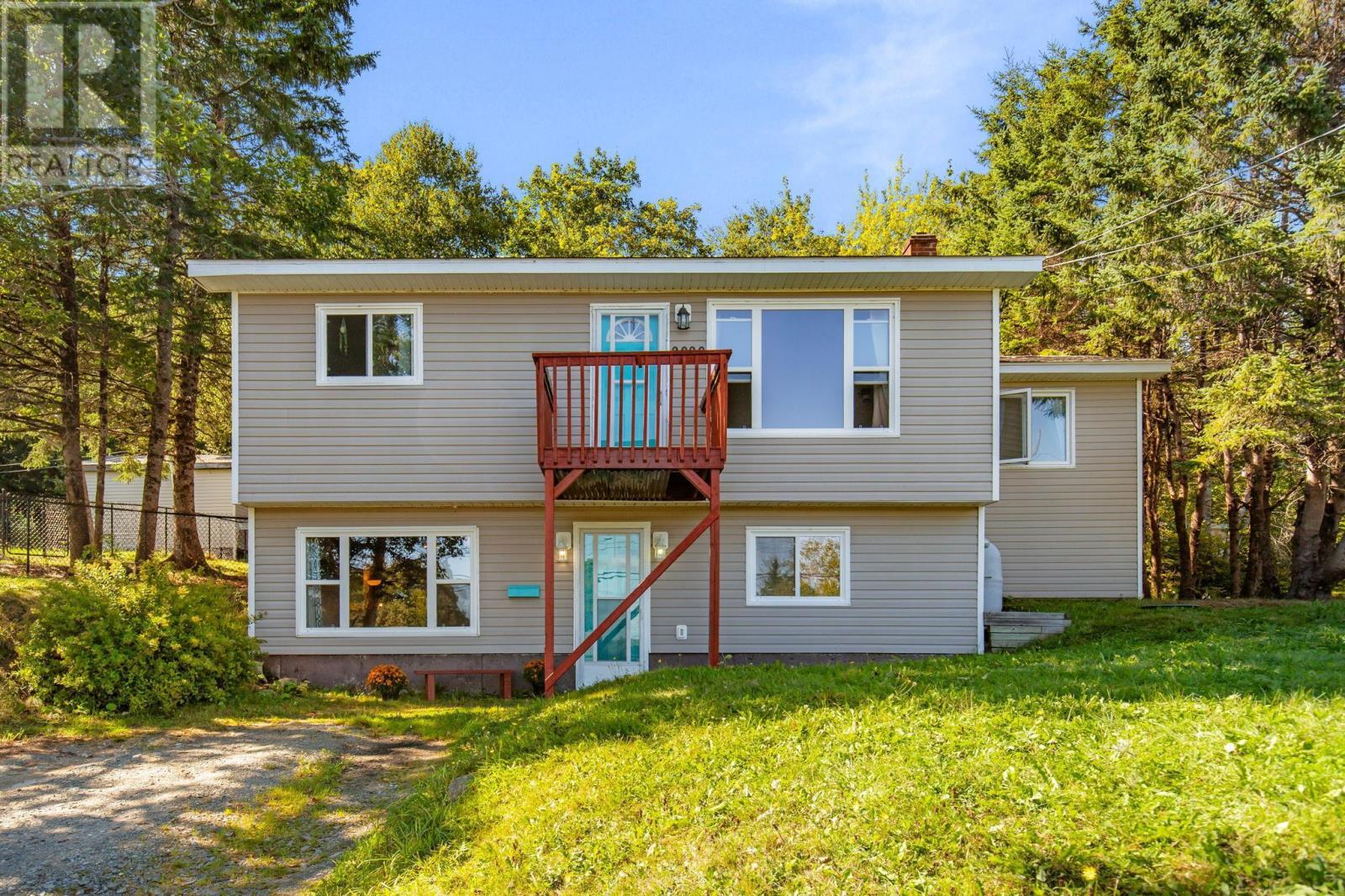 2929 Highway 7, Lake Echo, NS B3E 1A4