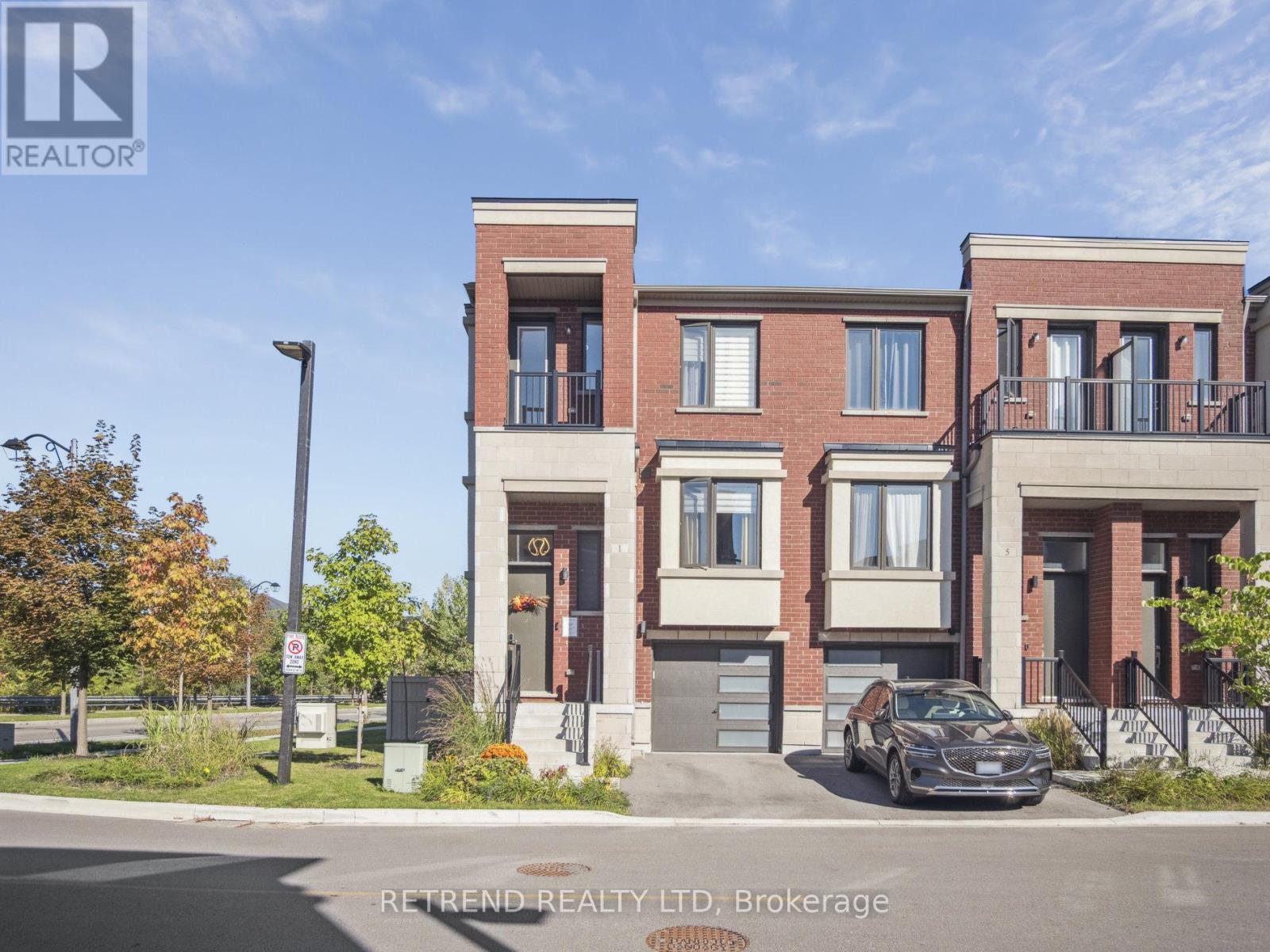 1 Rattenbury Rd, Vaughan Patterson, ON L6A 5C5