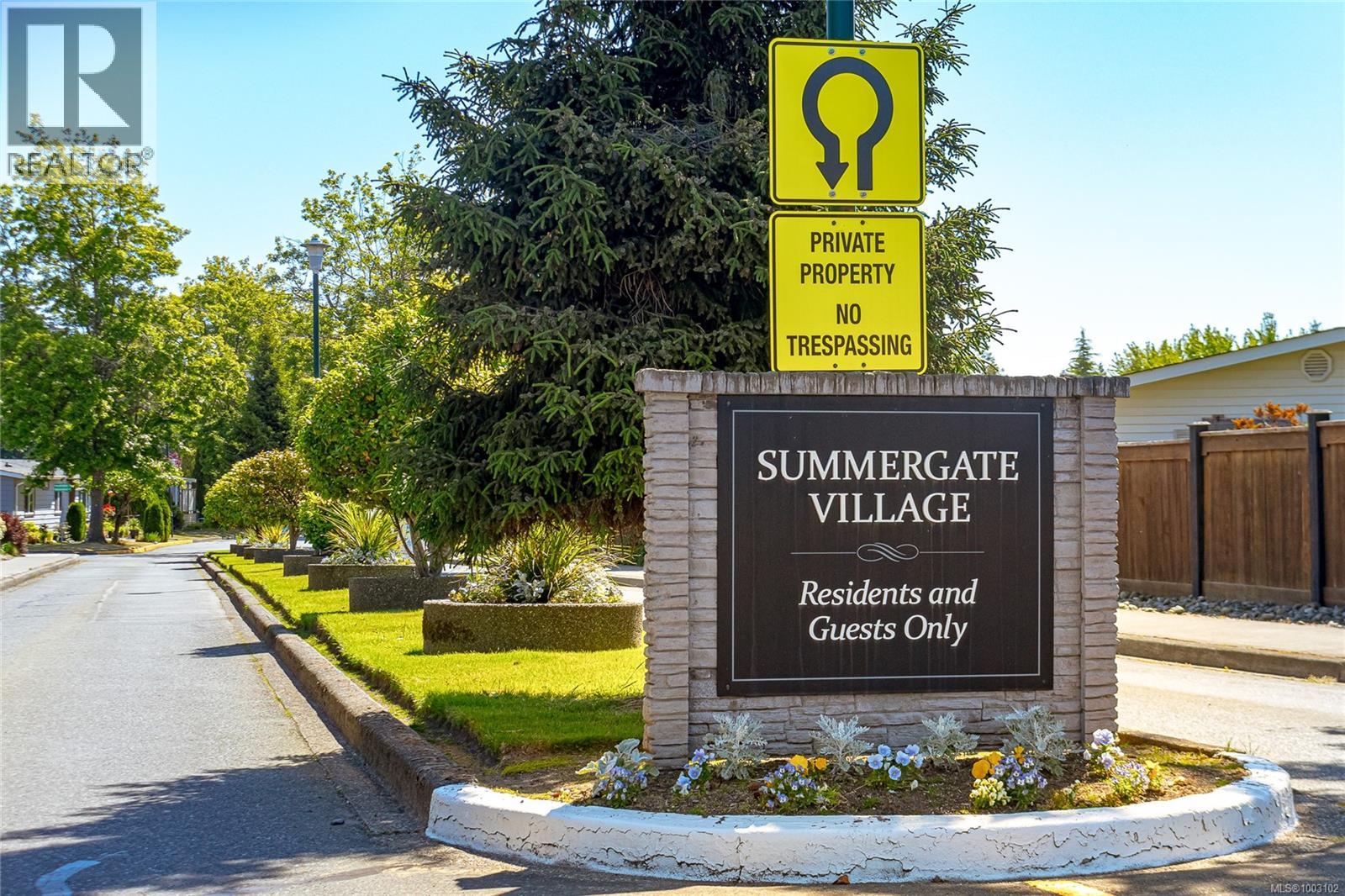2177 Summergate Blvd, Sidney, BC V8L 4K9