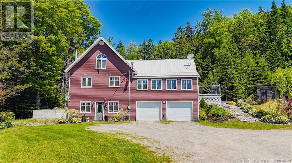 534 Kenneth Rd, Glassville, NB E7L 1V3