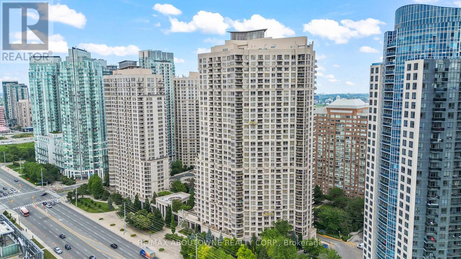 401 310 Burnhamthorpe Rd W, Mississauga, ON L5B 4P9