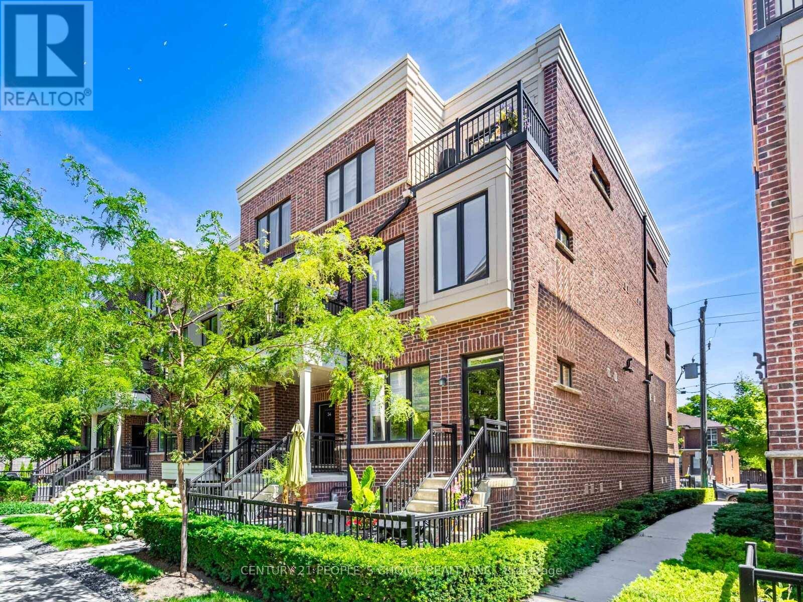 32 120 Twenty Fourth St, Toronto, ON M8V 2K2