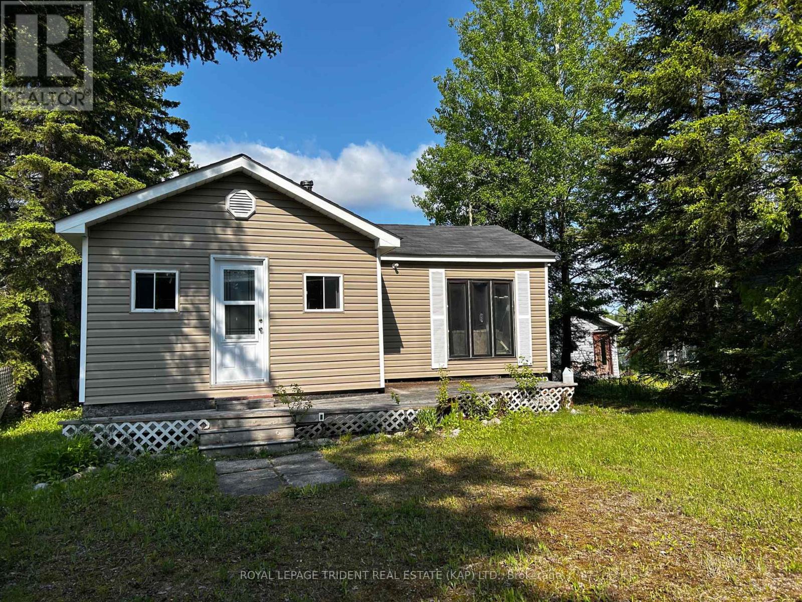 59 Remi Lake Rd N, Moonbeam, ON P0L 1V0