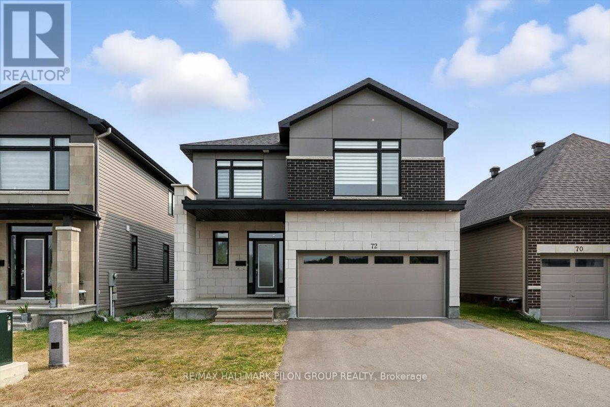 72 Big Dipper St, Ottawa, ON K4M 0L8