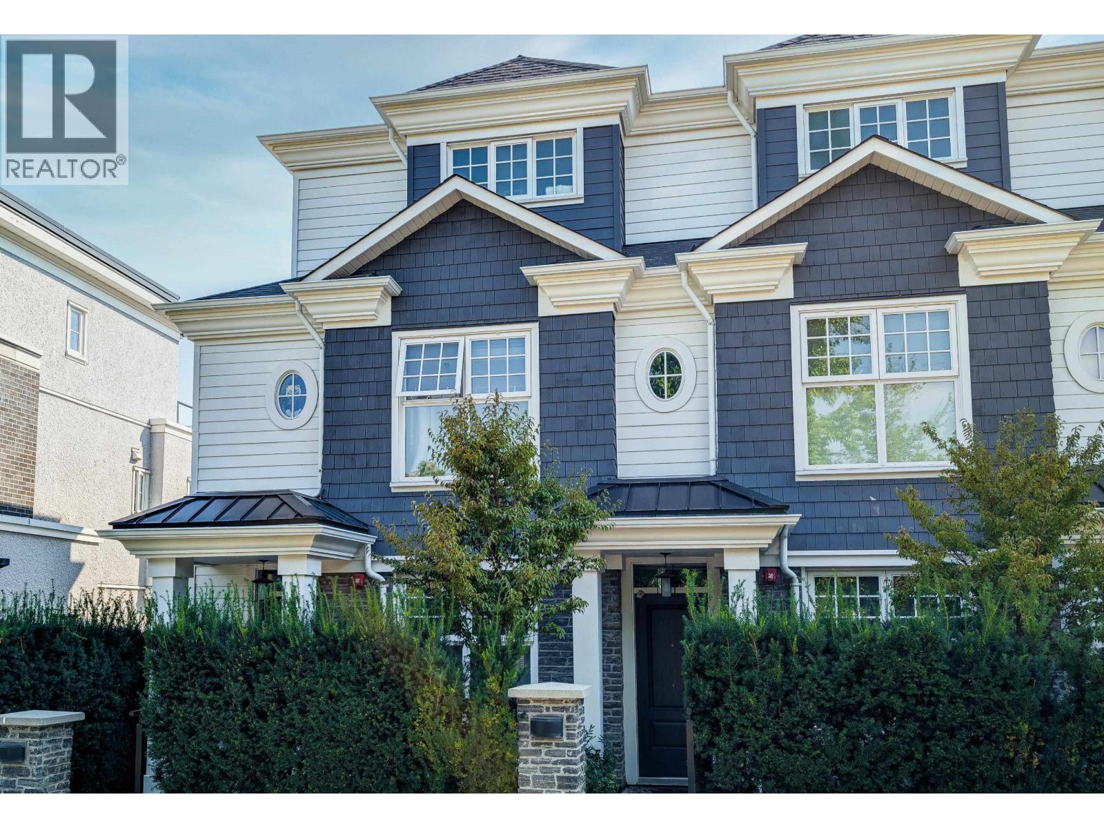 276 W 62nd Ave, Vancouver, BC V5X 0H1