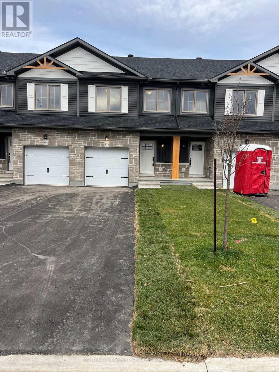 103 Staples Blvd, Smiths Falls, ON K7A 5B5