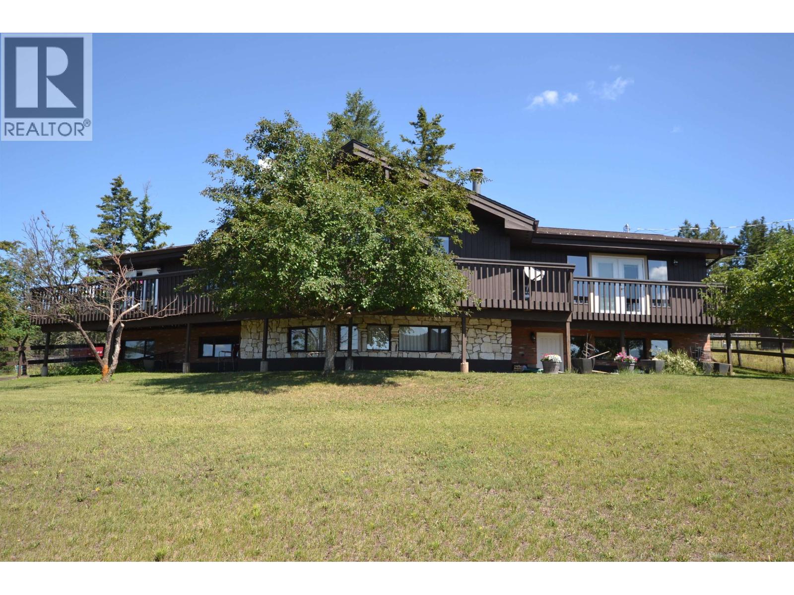 1747 Chimney Lake Rd, Williams Lake, BC V2G 4W2