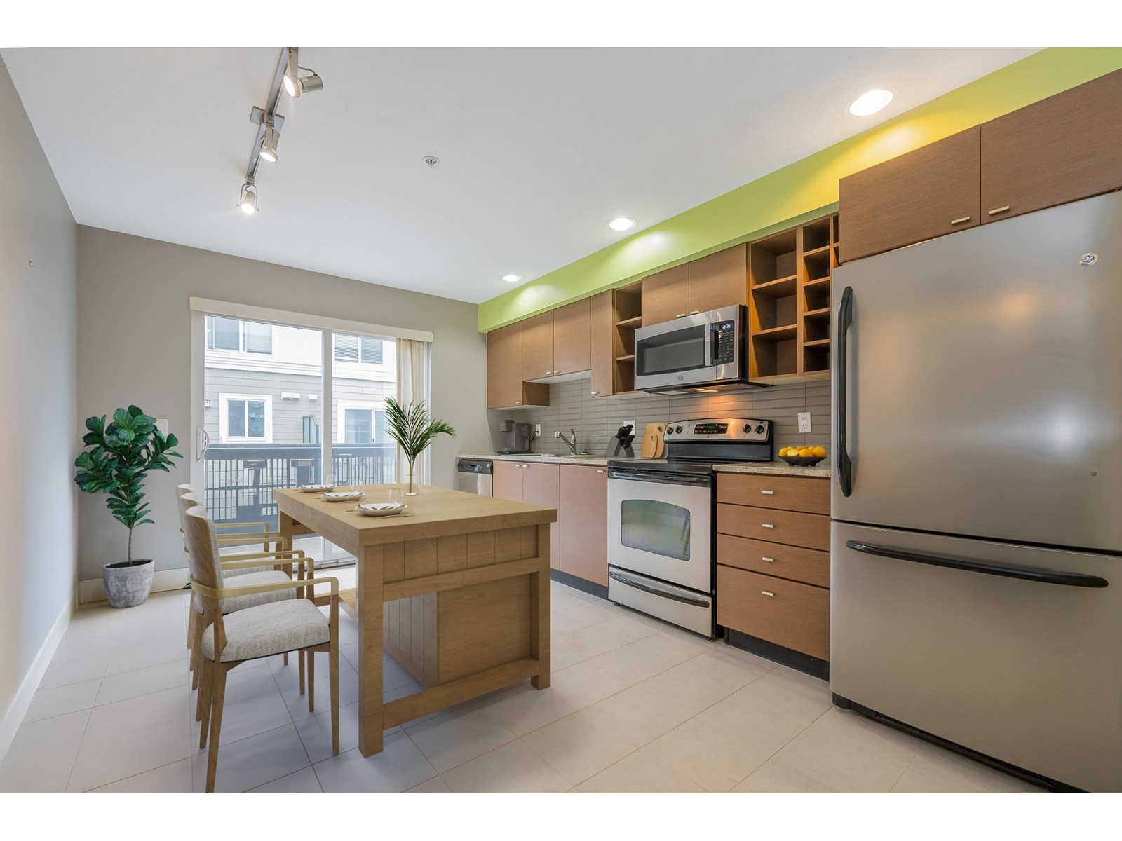 15833 26 Avenue Unit 93, Surrey, BC V3Z 2X5