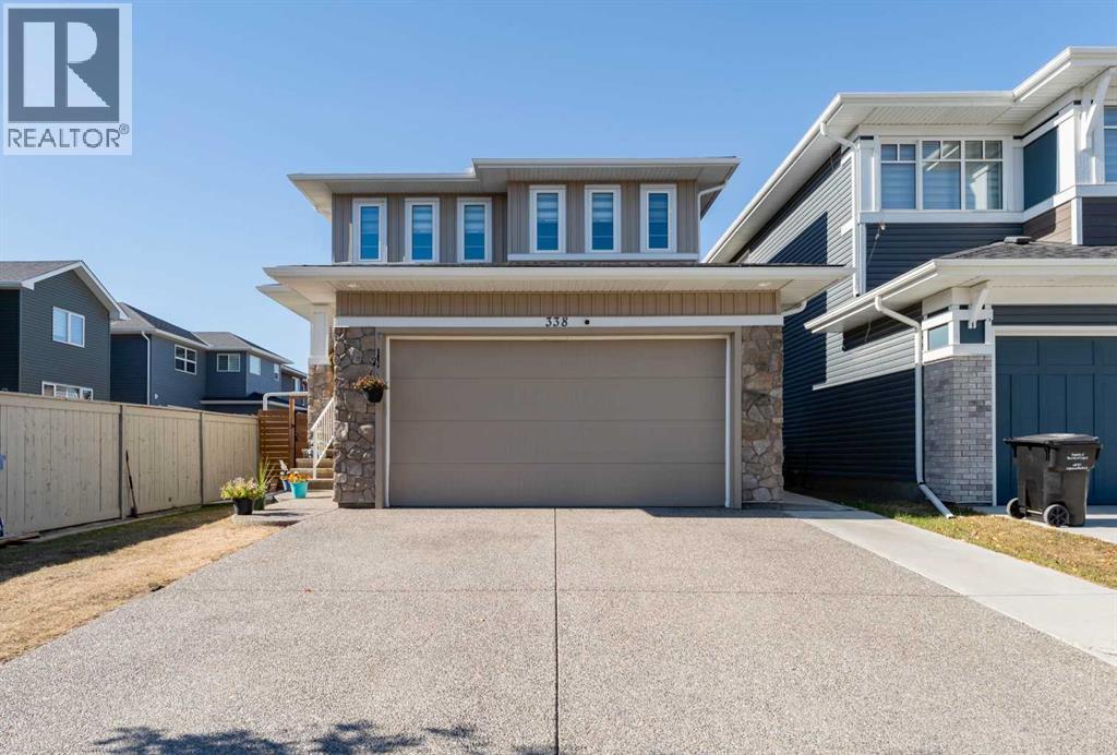 338 Red Sky Ter NE, Calgary, AB T3N 1N1