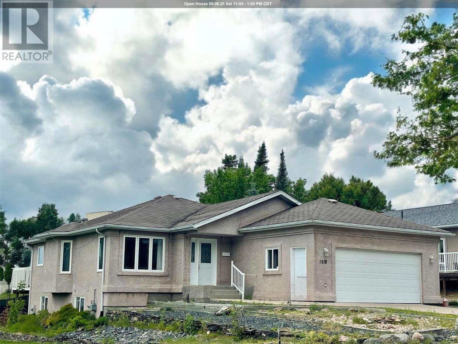 1537 Pine Portage Rd, Kenora, ON P9N 4E5