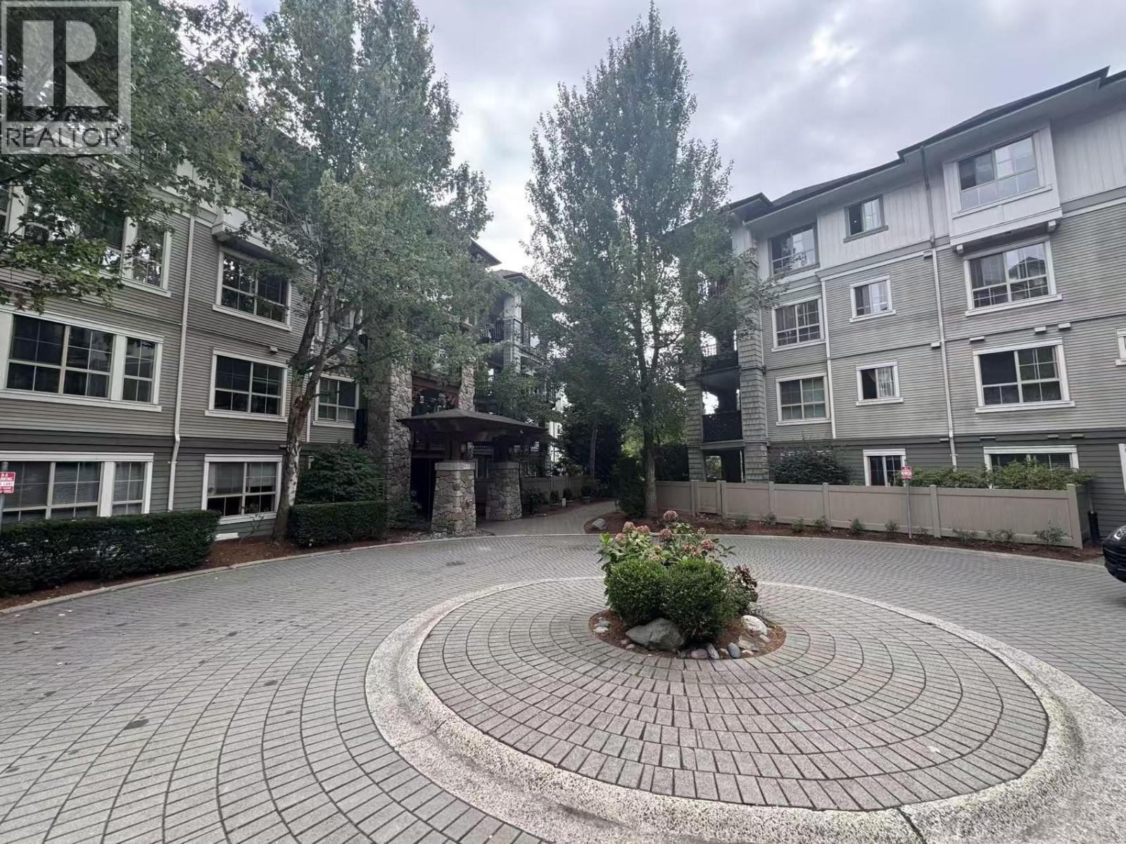 2958 Silver Springs Boulevard Unit 306, Coquitlam, BC V3E 3R9