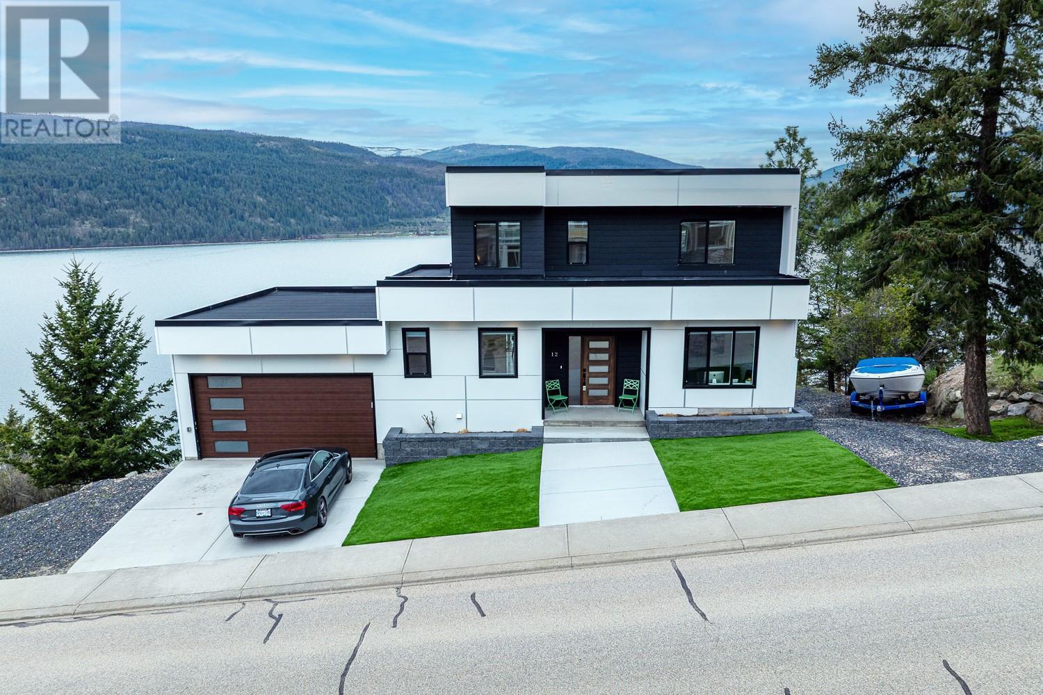 40 Kestrel Place Unit 12, Vernon, BC V1H 1S6