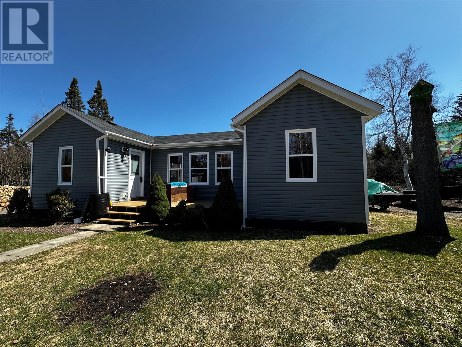 127 Pine Camps Rd, Bay D'espoir Highway, NL A0H 1C0