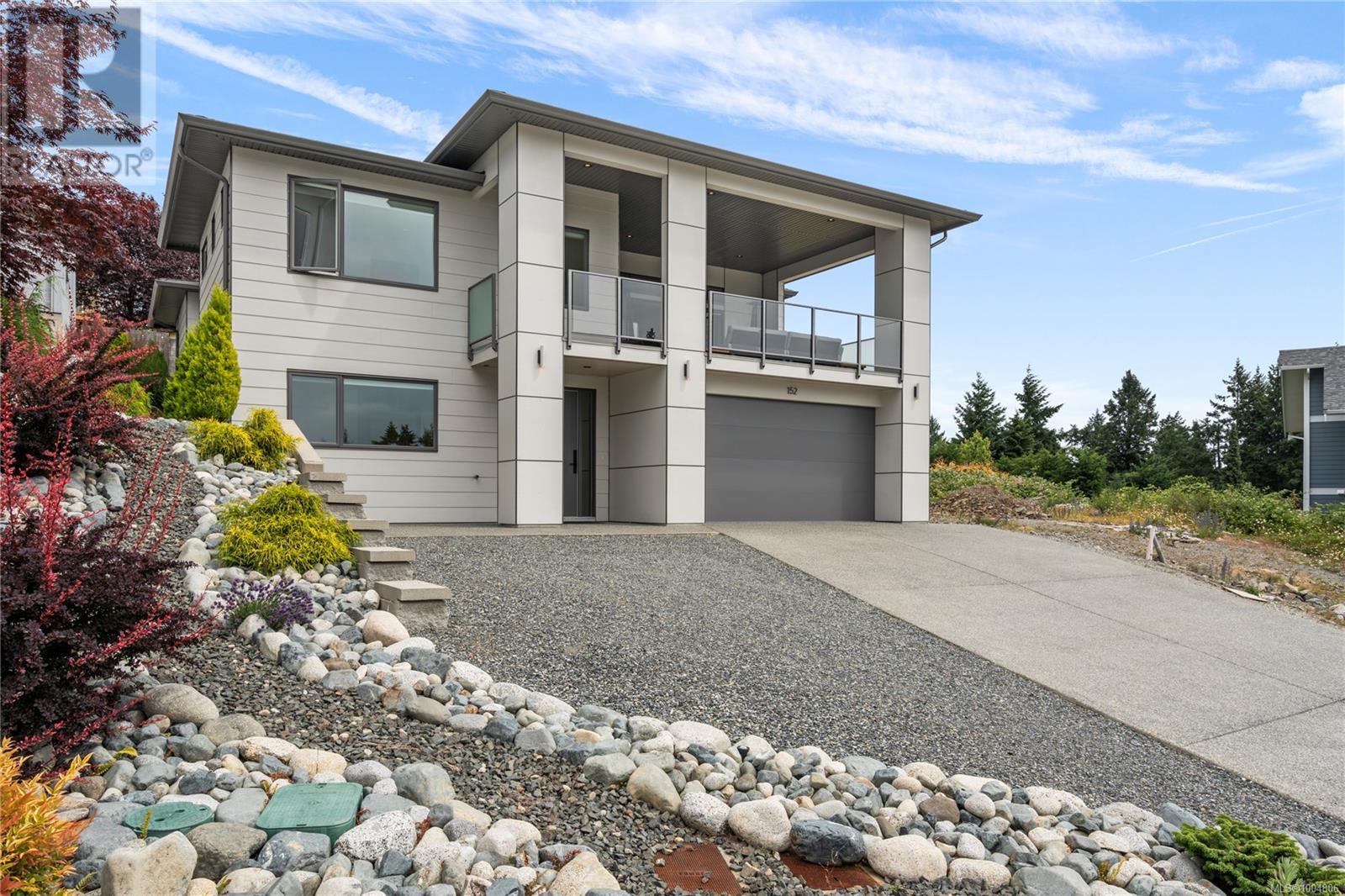152 Golden Oaks Cres, Nanaimo, BC V9T 0K8