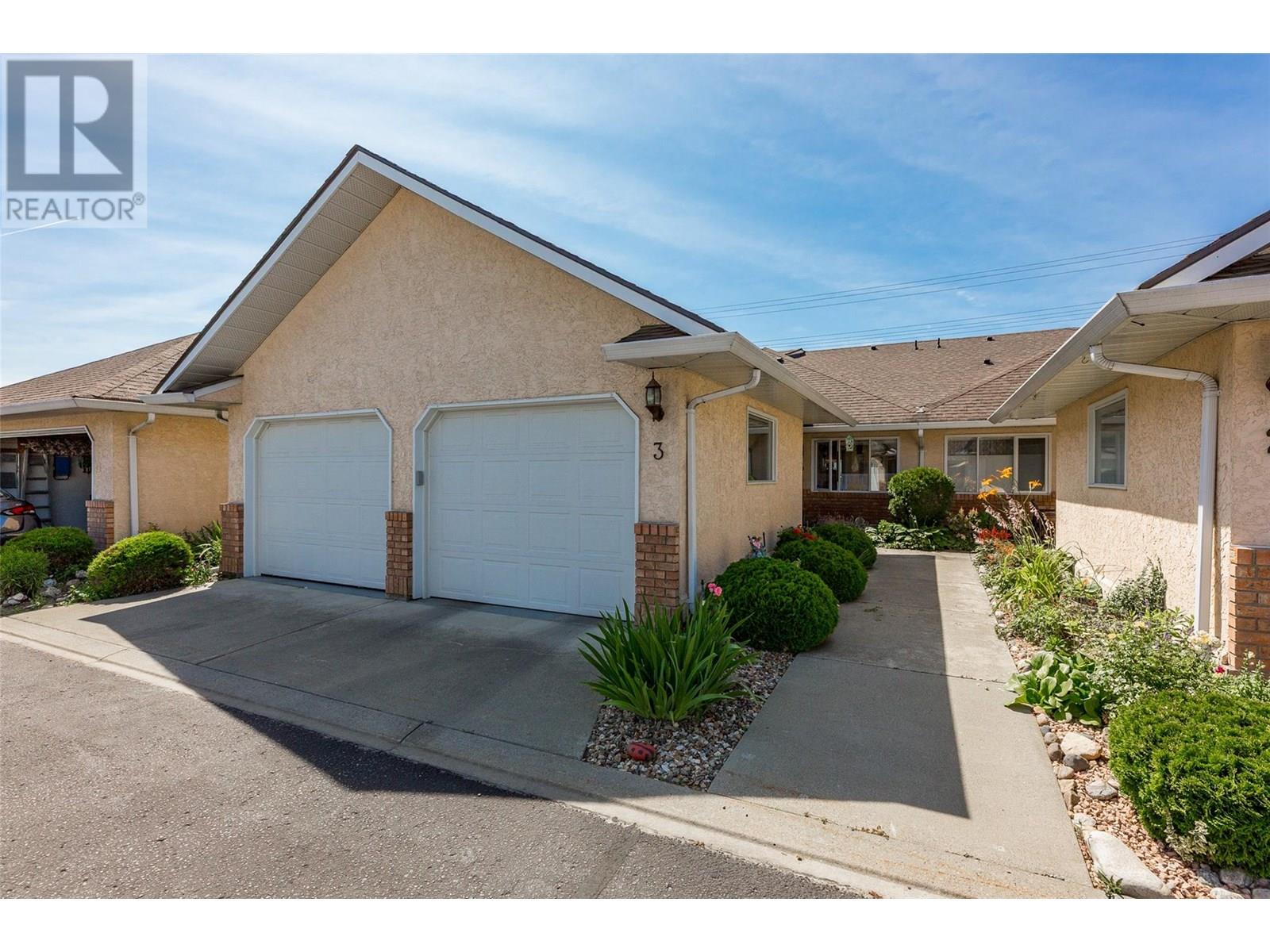 1886 Parkview Crescent Unit 3, Kelowna, BC V1X 7G6