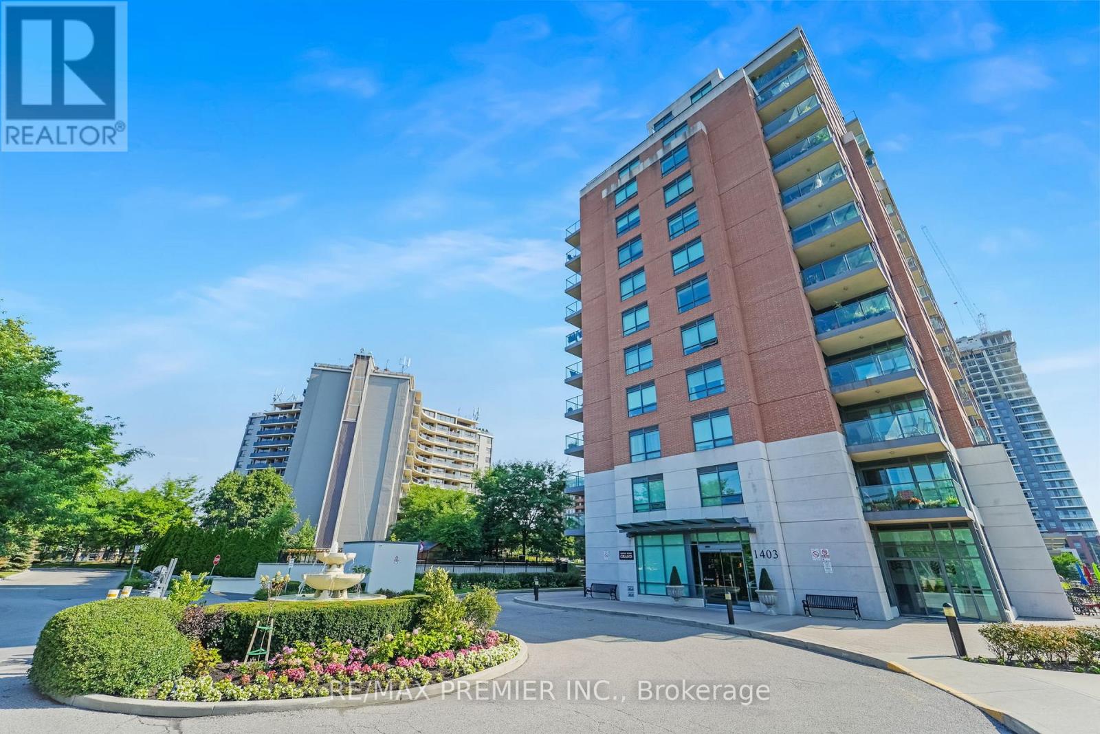 216 1403 Royal York Rd, Toronto, ON M9P 0A1