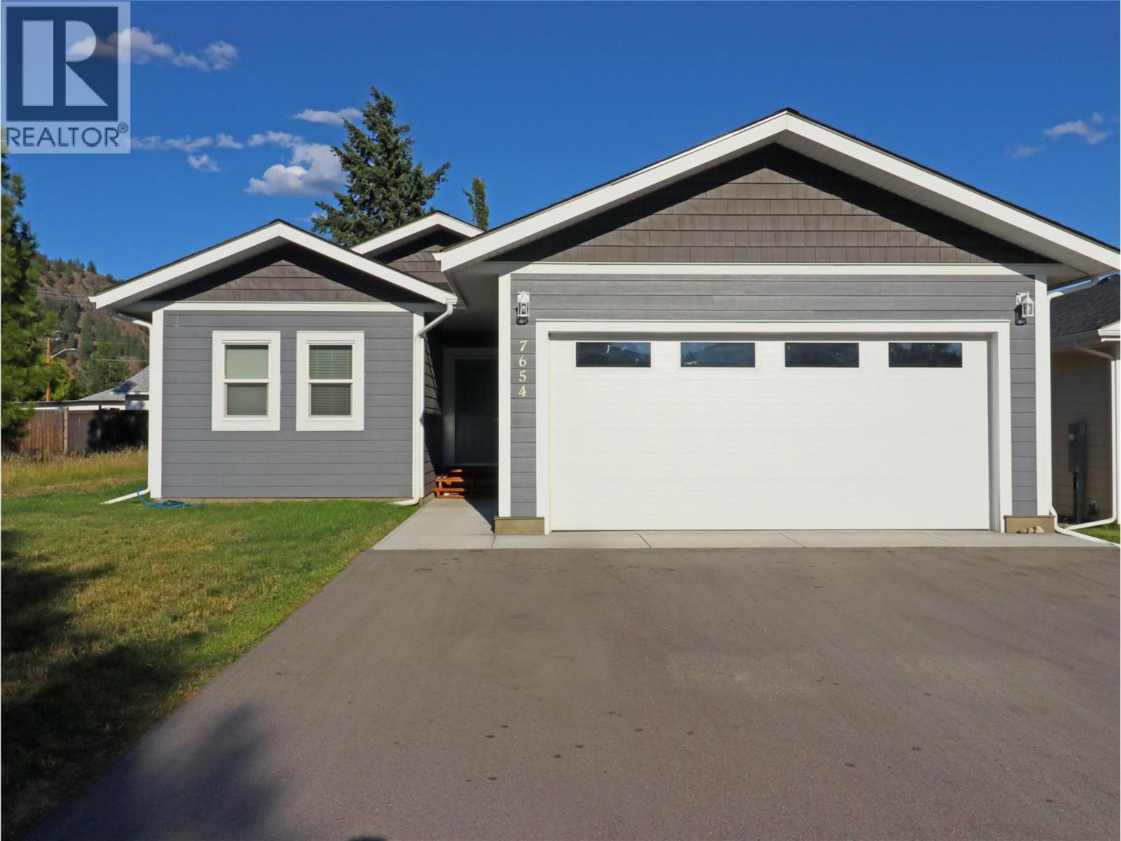 7654 18 Street, Grand Forks, BC V0H 1H2