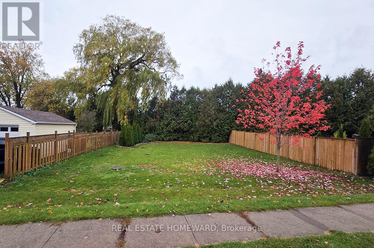 200 Ontario St, Port Hope, ON L1A 2V7