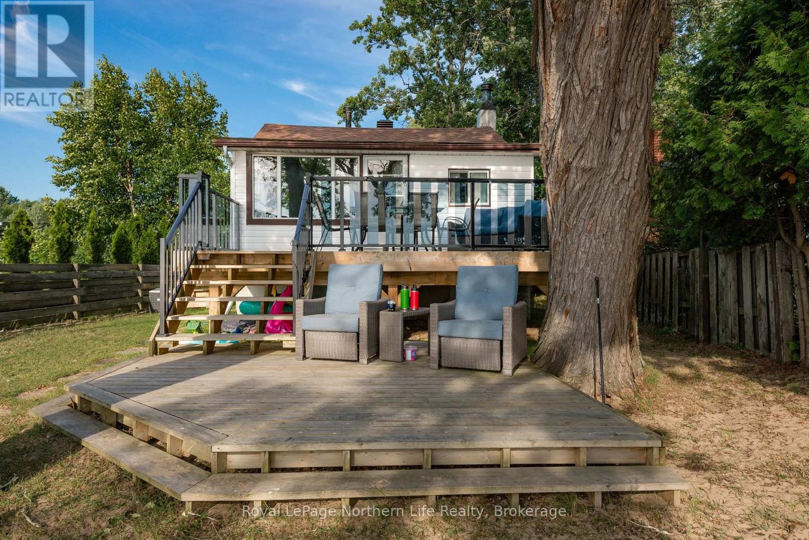 581 Banner Ave, North Bay, ON P1A 1X7